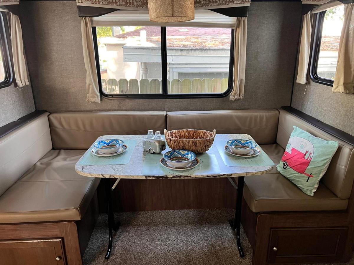 Rv Camper Paradise On The Wheels In Clearwater Beaches Largo Buitenkant foto