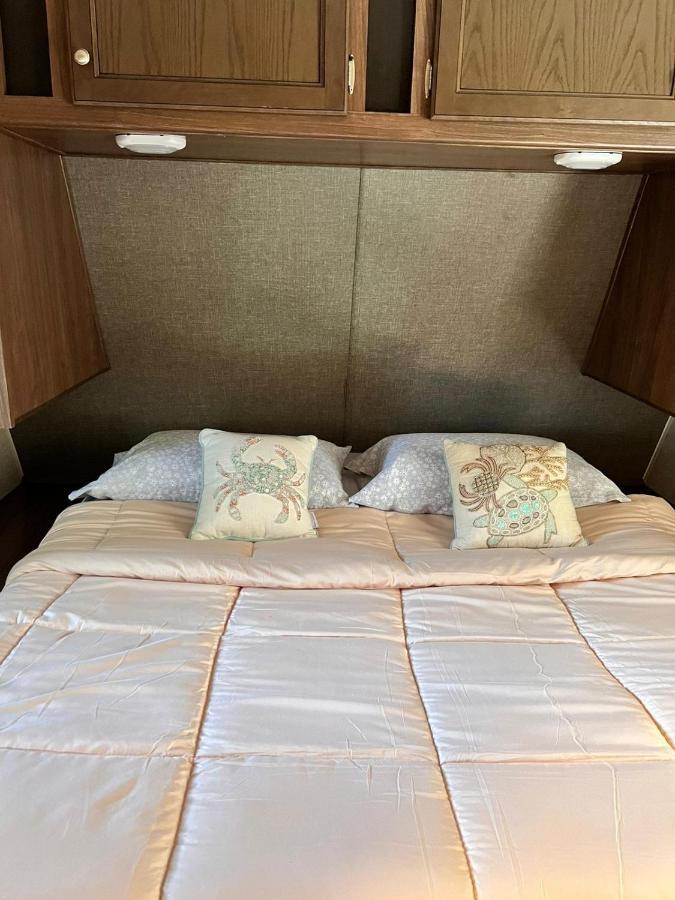 Rv Camper Paradise On The Wheels In Clearwater Beaches Largo Buitenkant foto